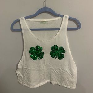 VS PINK St. Paddy’s Day shamrock crop top